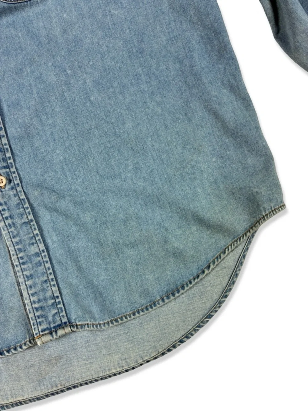 Banana Republic Denim Vintage Chambray Button Up Thrashed Shirt